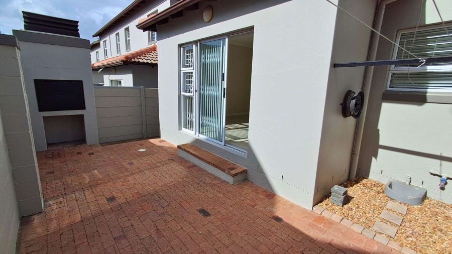 To Let 3 Bedroom Property for Rent in Brackenfell South Western Cape